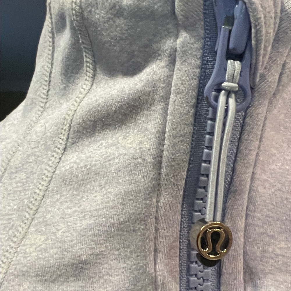 Lululemon Define 6 - image 3